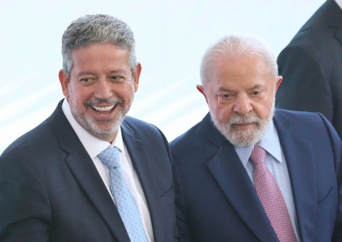 Não é o Lira que precisa de mim, eu é que preciso dele, diz Lula em bronca após vaias