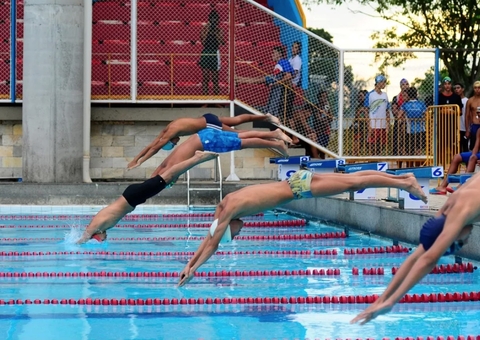 Sesi recebe campeonato de natação neste sábado em Manaus