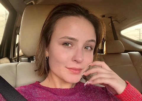 Larissa Manoela faz alerta sobre golpe: “não façam pix”