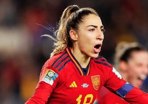 Autora de gol decisivo na Copa do Mundo, Olga Carmona perde pai na véspera da final