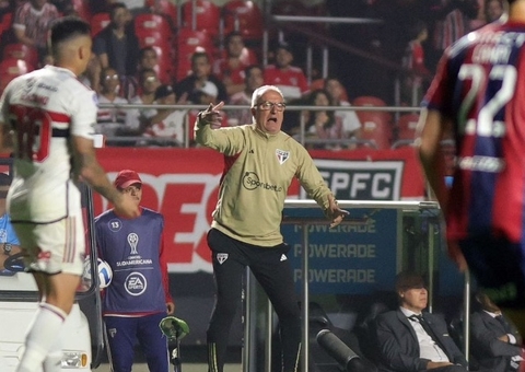 No limite, Dorival dá duas folgas para o São Paulo contra 'desgaste mental'