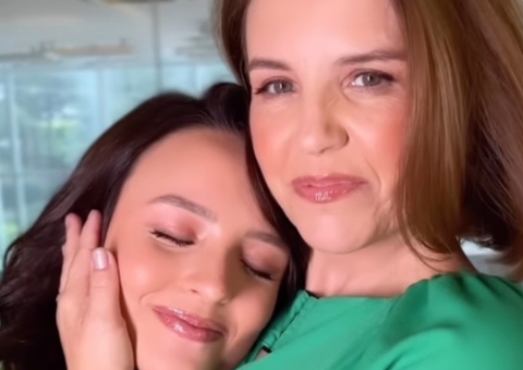 Larissa Manoela teve dente quebrado após levar tapão da mãe, diz colunista