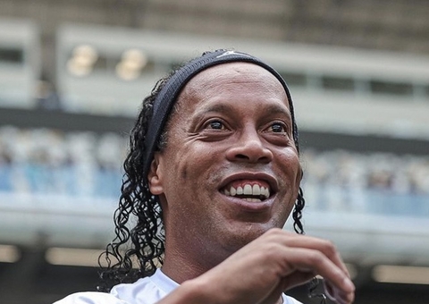 Ronaldinho falta novamente e CPI vai pedir condução coercitiva