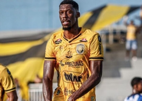 Ítalo comemora estreia com gol no Amazonas e projeta briga pelo acesso