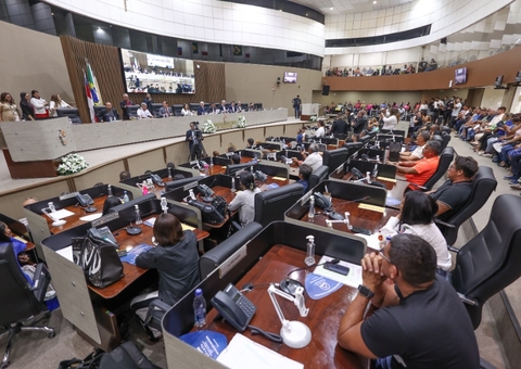 CMM discute situação dos flutuantes do Tarumã-Açu em Audiência Pública