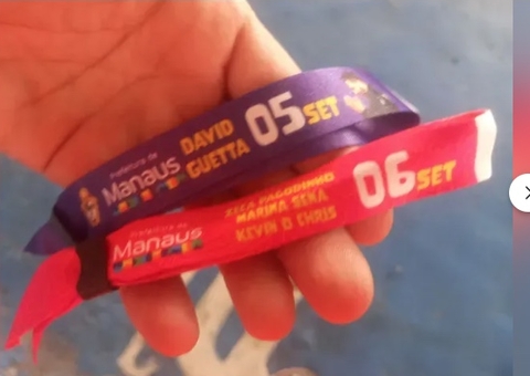 Pulseiras do Sou Manaus são vendidas na internet por até R$ 400