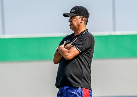 Rio Negro apresenta técnico Sidney Bento para temporada de 2024 do Amazonense