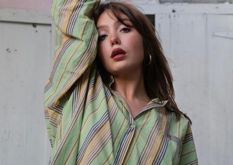 Cantora Faye Fantarrow morre aos 21 anos vítima de câncer no cérebro