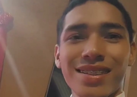 Jovem sai de casa para ir a curso e desaparece sem deixar rastros em Manaus