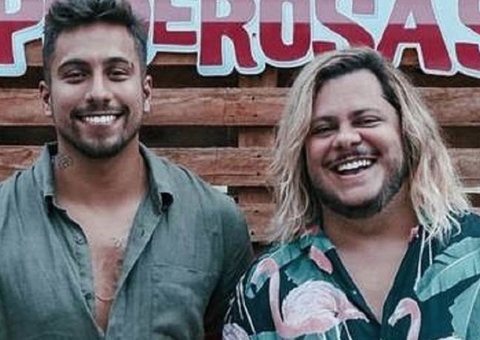 Marcus Majella expõe ex-namorado: ‘até a faculdade da maricona eu pagava’