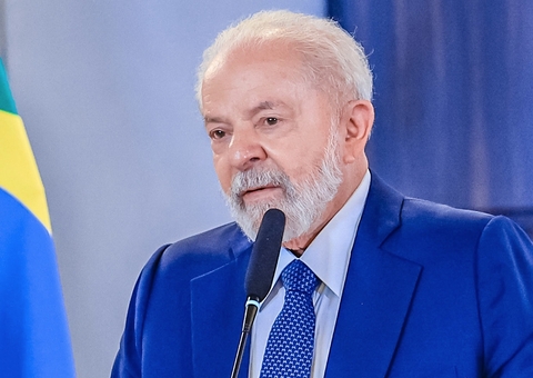 Bolsonaro estava 'envolvido até os dentes' na tentativa de golpe, diz Lula