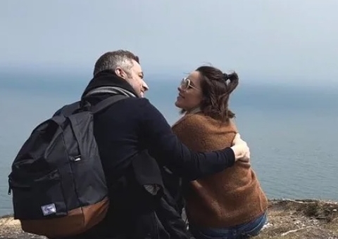 Sandy se declara para Lucas Lima em aniversário de 15 anos juntos