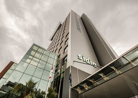 Pesquisador do Sidia demitido por registrar ponto on-line tem justa causa anulada em Manaus