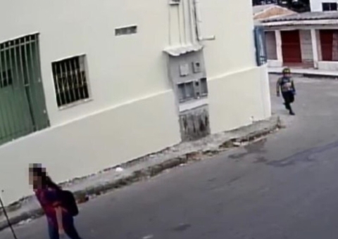 MP apresenta denúncia contra mototaxista flagrado se masturbando para adolescentes em Manaus