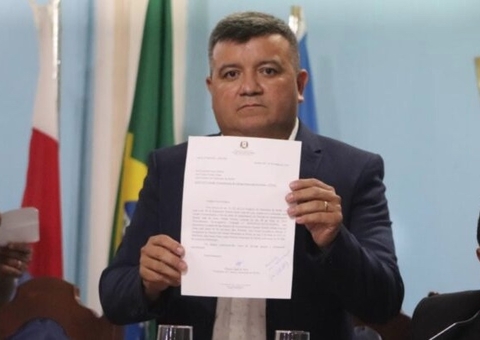 Vereadores de Borba abrem processo de cassação contra vice-prefeito 