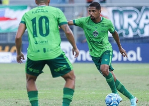 Manaus rescinde com Renan Luis e chega a 23 atletas liberados após rebaixamento