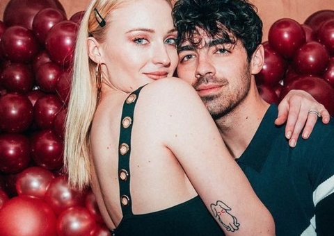 Sophie Turner processa Joe Jonas para que cantor devolva guarda das filhas 