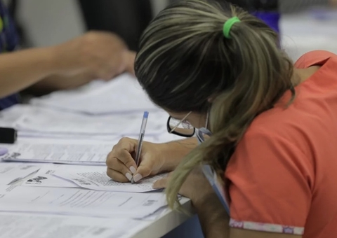 Governo vai contratar até 2 mil enfermeiros temporários no Amazonas