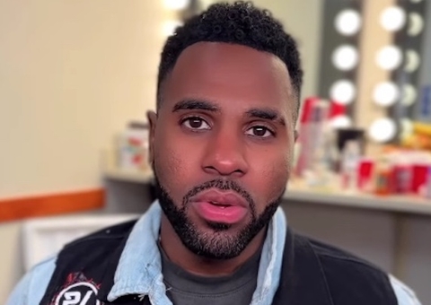 Jason Derulo é acusado por cantora de assédio sexual 
