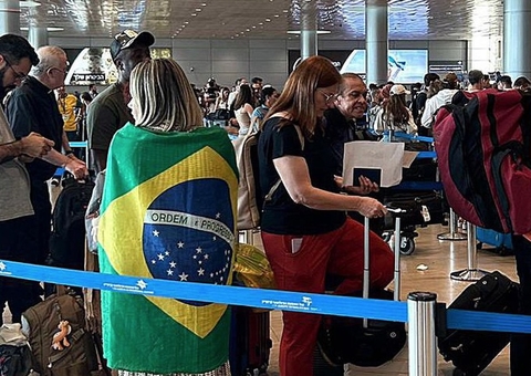Governo quer retirar 900 brasileiros de Israel até sábado