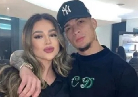 Gabi Cavallin, que acusa Antony de agressão e ameaça, depõe na polícia de Manchester