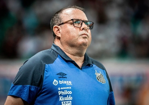 Marcelo Fernandes abraça até os 'renegados' e melhora ambiente do Santos