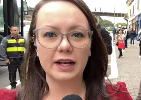 Vídeo: Repórter da Globo é assaltada ao vivo em transmissão com celular 