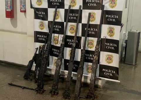 17 metralhadoras furtadas do Exército foram recuperadas; armamento iria para facções