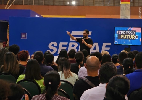 Feira da Qualidade encerra com Ronaldo Lemos falando sobre IA 