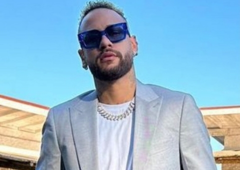 Neymar posta mensagem enigmática após festa com mulheres em mansão