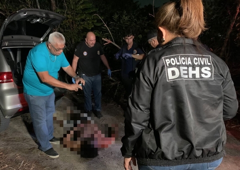 Homem é assassinado e deixado em porta-malas de carro em Manaus