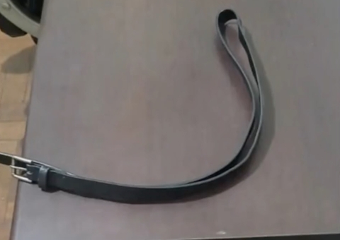 Pai é preso por matar filha com golpes de cinto para 'corrigi-la'