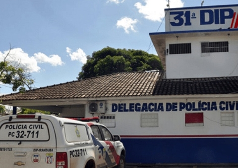 Homem que deixou ex agonizando após esfaqueá-la é preso em Iranduba