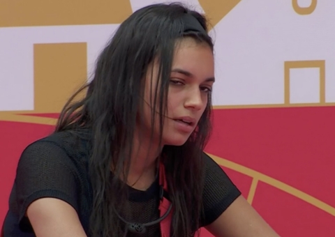 Alane quebra regra e é desclassificada da Prova do Anjo