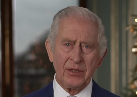 Rei Charles III está com câncer, diz palácio