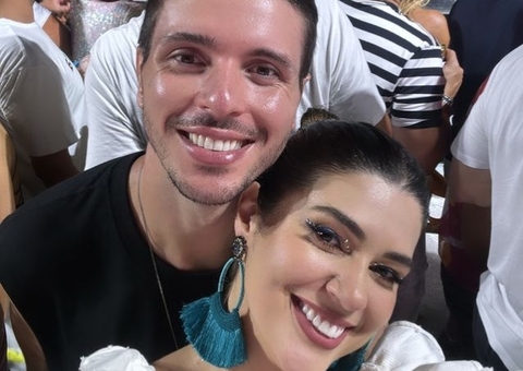 Vivian Amorim tranquiliza fãs após trio de Ivete quase tombar em Salvador 