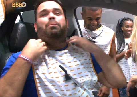 Michel vira meme ao ganhar carro 0km: ’Como que vou pagar o IPVA disso?’ 