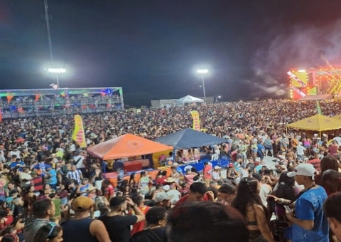 Carnapauxis arrasta multidões, mas ainda deixa rastros de velhos problemas em Óbidos