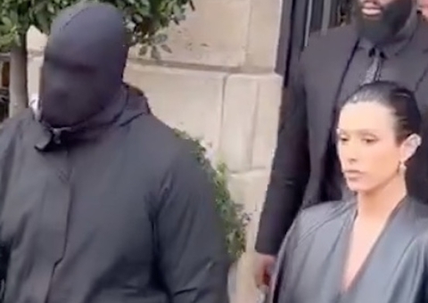 Mulher de Kanye West circula sem calcinha por Paris e pode até ser presa