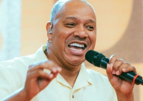 Com câncer, Anderson, do grupo Molejo, é internado com fortes dores