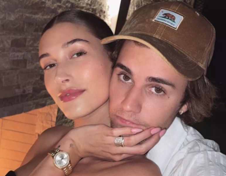 Hailey Bieber rebate rumores de crise no casamento com Justin Bieber