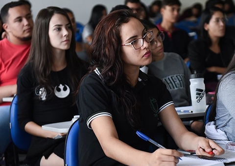 Inscrições para Fies Social começam na terça com novos cursos 