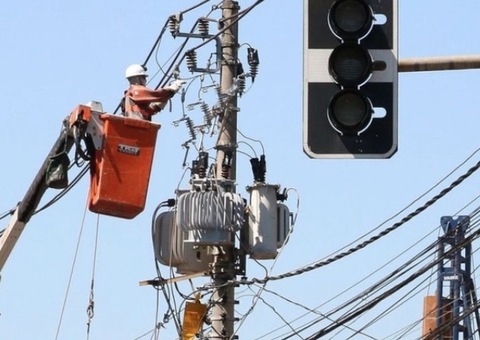 Saiba onde vai faltar energia nesta segunda em Manaus 