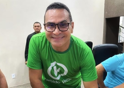 Vereador Jaildo Oliveira deixa PCdoB e assume liderança do PV na CMM 