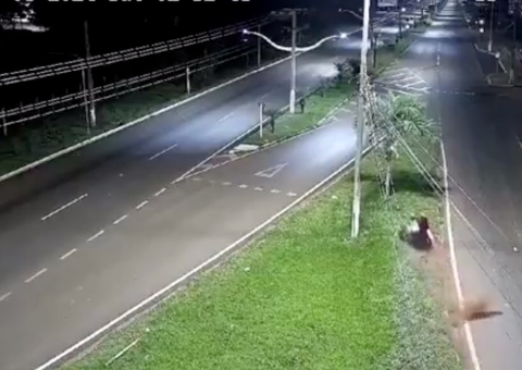 Filho de vereador morre em grave acidente de moto; vídeo 