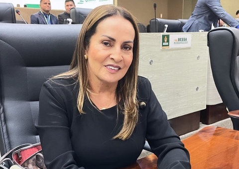  Vereadora Glória Carratte deixa partido de Bolsonaro e se filia ao PSB 