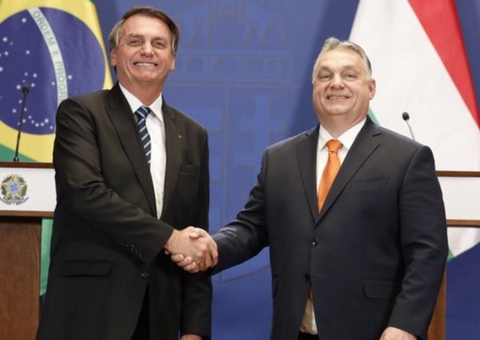 Bolsonaro ficou 2 dias na embaixada da Hungria logo após ação da PF 