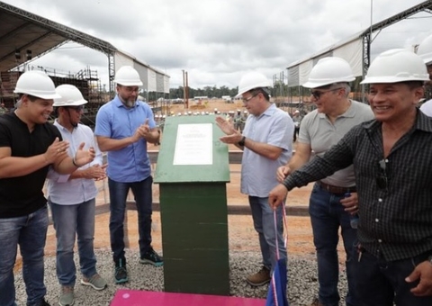 Governo inicia obras de usinas termelétricas com geração de 5 mil empregos no Amazonas