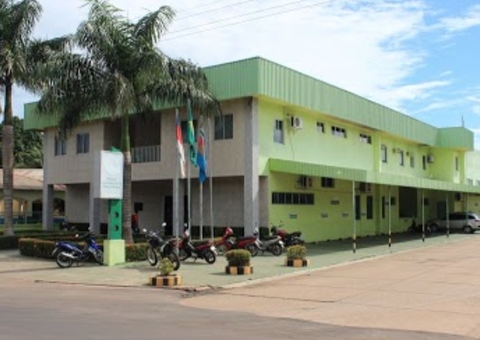 Câmara aceita denúncia que pede cassação de vereador acusado de agredir esposa em Itacoatiara 