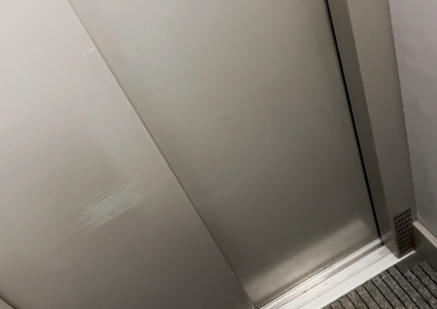 Homem morre depois de cair em fosso de elevador